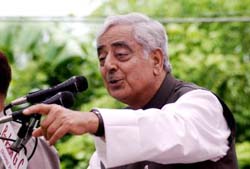PDP patron Mufti Mohammad Sayeed addresses a public gathering at the eighth party foundation day celebrations in Jammu 