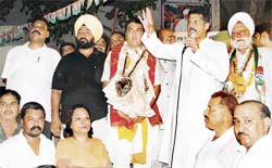 AICC secretary Manish Tewari addressing a party meeting in Ludhiana on Sunday evening