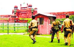 Security vigil has been intensified at Red Fort ahead of the 60th Independence Day celebrations in the Capital.