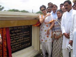 Haryana forest and environment minister Kiran Chaudhary inaugurates a herbal park at Hisar on Sunday.
