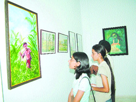 The event was a total feast for art lovers. 