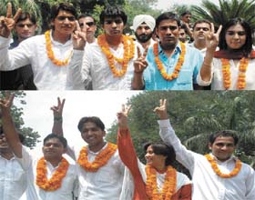 (Above):- NSUI candidates Amrita, Devraj Tehlan, Manish Choudhry and Rinku (below):- ABVP candidates Vikas Dahiya, Suman Lata, Rohit Chahal and Kapil Garg are in the fray for the DUSU election, campaign on North Campus