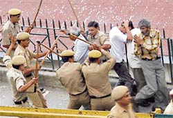 The police lathicharges BJP workers in Shimla on Wednesday. Over 30 BJP workers, including senior BJP leader Shanta Kumar, were injured in the lathi charge
