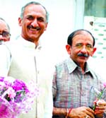 DPCC president J.P.Aggarwal along with former DPCC president Ram Babu Sharma at Congress president Sonia Gandhi's residence in the Capital