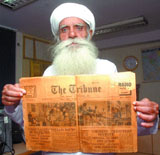 Baldev Chand with the 9 Nov. 1953 Ambala edition.