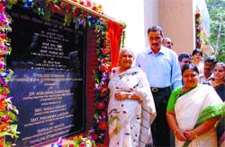 Delhi Chief Minister Sheila Dikshit along with union health minister Anbumani Ramadoss at the opening of College of Nursing at Lady Hardinge Medical College in the Capital on Tuesday.