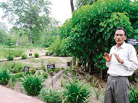 District forest officer M.S Malik explains the use of medicinal plants at Chaudhary Devi Lal Herbal Nature Park at Chuharpur in Yamunanagar district.
