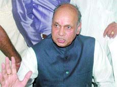 BJP leader and ex-CM Himachal Pradesh PK Dhumal addresses press meet in Jalandhar.