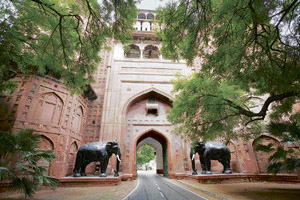 The Delhi Gate flanked by two stone elephants