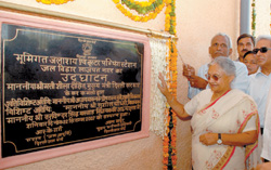 Chief Minister Sheila Dikshit inaugurates an underground reservoir and booster pumping station at Jal Vihar on Saturday. 
