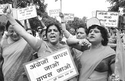 BJP activists protesting in Lucknow.