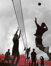 A volleyball match in progress between DAV School, Sector 15, Chandigarh, and DAV-Shimla during the 13th CBSE Inter-School Volleyball Championship, 2007, organised by DAV, Lakkar Bazaar, in Shimla