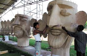 Artisans prepare effigies of Ravana in the Capital ahead of Dussehra