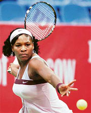 Serena Williams of the USA hits a return to Ukraines Tatiana Perebiynis during the pre-quarterfinal of the Kremlin Cup tennis tournament in Moscow on Thursday.
