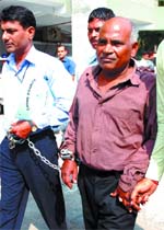 Mauzam Ansari arrested from the VVIP and high security zones by the Delhi Police in the Capital of Monday