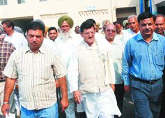 Transport minister Master Mohan Lal inspects the new Jalandhar bus stand