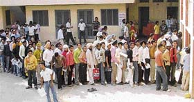 Students from across Ludhiana and nearby villages queue up outside Punjabi Bhawan to submit their compartment forms for Class X and XII as it was the last day to submit the forms