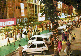This year Sector-22 is the only market, which is hosting a shopping festival. The rest of the city has nothing much to offer to the shoppers this festive season
