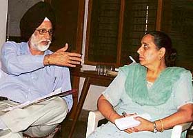 Brig DPS Sandhu and his wife address mediapersons in Ludhiana