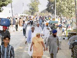 Pilgrims at the Kapal Mochan mela at Bilaspur on Thursday. 
