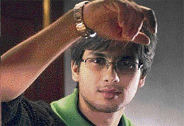 Shahid Kapoor in Jab We Met