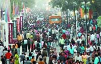 A SEA OF FACES: People throng the ongoing 27th India International Trade Fair at Pragati Maidan in the Capital on Sunday.