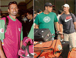 (From left): Russell Arnold of Chennai Superstars, Craig McMillan, Kolkata Tigers skipper, Nathan Astle of Mumbai Champs and Mumbai Champs captain Brian Lara arrive at the Chandigarh Airport on Tuesday afternoon for participation in the Indian Cricket Leagues Twenty20 tournament scheduled to get under way at Tau Devi Lal Stadium, Panchkula, from November 30.