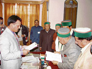 Chief Minister Virbhadra Singh files his nomination papers from Rohru 