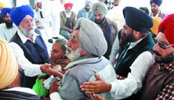 Gurwinder Kaur along with her father at the venue of the meet