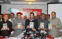  (From left) Shanta Kumar, P.K. Dhumal, Mukhtar Abbas Naqvi, Satya Pal Jain and Jairam Thakur at the release of the BJP manifesto in Shimla on Thursday.