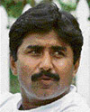 Recalling the 1992 World Cup, Javed Miandad (left) said the players were not happy with skipper Imran Khan due to his domineering attitude.