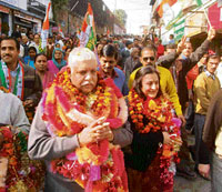 Four-time MLA Kush Parmar of the Congress with his supporters at Nahan.