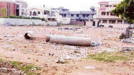 A view of the poor sanitary conditions in front of Sector 7 of HUDA in Ambala City.