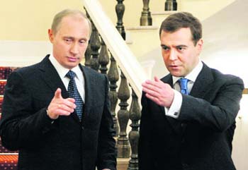 A succession story: V. Putin and D. Medevedev in Russia 