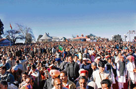 A view of the teeming BJP supporters who turned up for Dhumals coronation.