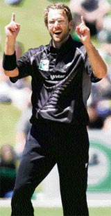 New Zealands Daniel Vettori celebrates after dismissing Bangladeshs Shakib Al Hasan during the third one-dayer in Queenstown on Monday.