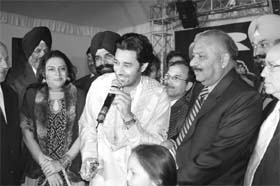 Harbhajan Mann performs at Rajindra Gymkhana and Mohindra Club, Patiala