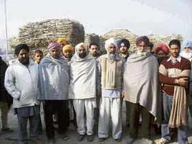 Farmers express resentment against the non-procurement of sugarcane from the area by Nahar Sugar Mills, Khumna village, Amloh.