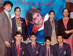 The cast and crew of Chhoti si Aasha a film based on AIDS awareness to be screened by Ryan International School at PVR in Ludhiana.