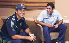 BONHOMIE RESTORED: Ricky Ponting (L) and Anil Kumble attend a meeting at a hotel in Perth on Monday. Australia will play the third Test match against India in Perth starting on Wednesday. 