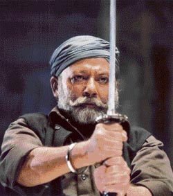 Pankaj Kapoor in a still from Halla Bol