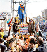 Members of the Pratima Raksha Samman Samiti celebrate the birth anniversary of Netaji Subhas Chander Bose in Karnal