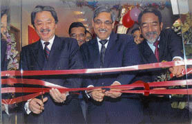 John C. Tsang, financial secretary, Government of Hong Kong; K.C. Chakrabarty, CMD, PNB; and L.D. Ralte, Counsel General of India; inaugurate PNBs Hong Kong branch on Wednesday.