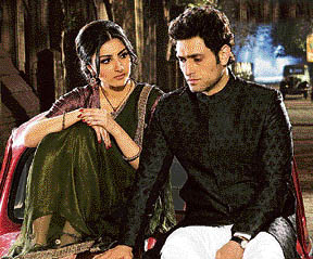 Prakash Jhas Khoya Khoya Chand is inspired by many real-life stories from the world of cinema