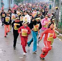 RUN FOR FUN: Students of various schools participate in the Ryan Maggi Minithon in Ludhiana on Sunday.