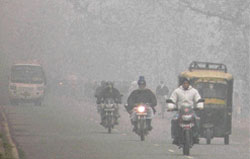 Due to fog in the morning, there was low visibility in the city