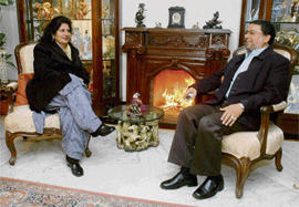 P.J. Singh & wife Rajinder Kaur like it the traditional way.