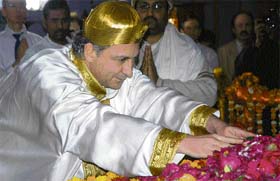 Maharishi Mahesh Yogis successor Maharaja Adhiraj Rajaraam at Maharishi's ashram at Arail, Allahabad