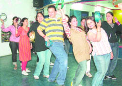Choreographer Gaggun Bedi doles out Arabian dance lessons