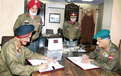 Lt Gen V K Singh (right) hands over command of 2 Corps to Lt Gen J P Singh in Ambala